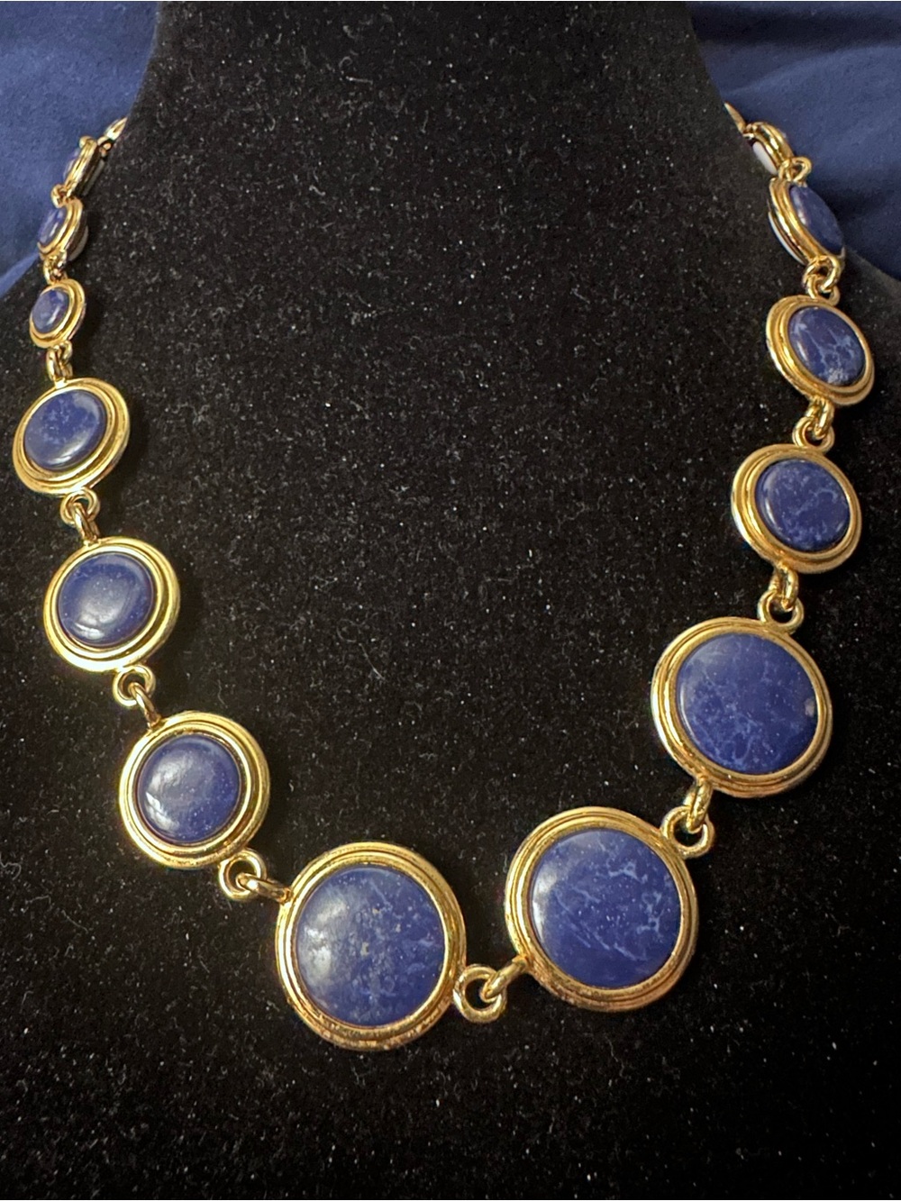 Vintage Liz Claiborne reversible navy and white gold tone necklace